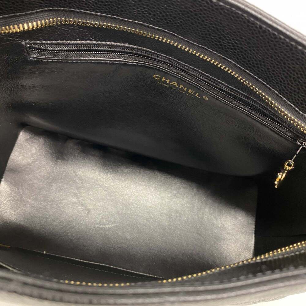 CHANEL Black Caviar Leather Reissue Tote Bag - Picture 4 of 10